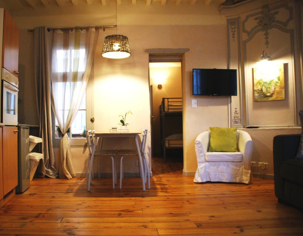 Appartement Lou magnan à LʼIsle-sur-la-Sorgue Chambre photo
