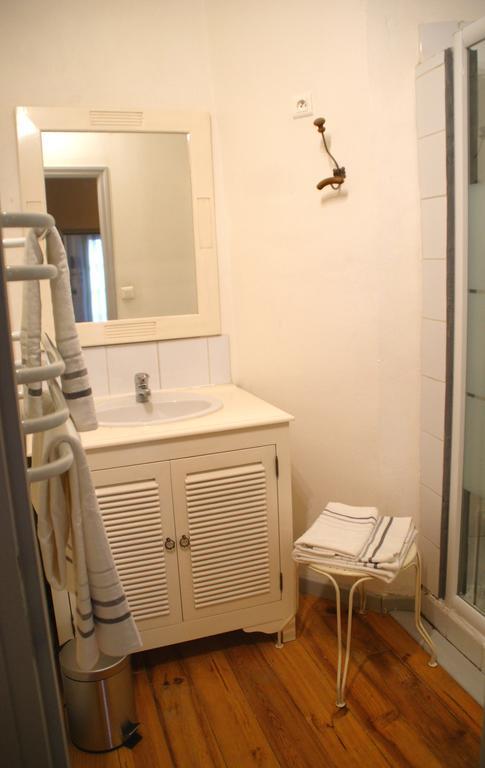 Appartement Lou magnan à LʼIsle-sur-la-Sorgue Chambre photo